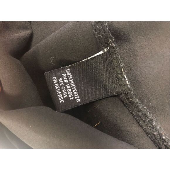 Torrid Women’s Black Lace Hidden Button Up V Neck Blouse Size 00 / 10 / Medium/L - Picture 6 of 8